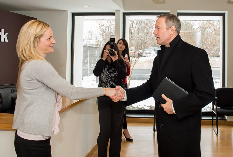 Enhance Your Business's Reputation with an Exclusive ASL Interpreting Agency