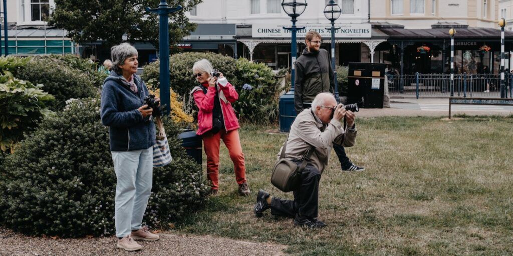The Role of Technology in Interpreting for Travel and Tourism: How Digital Tools are Improving Access to Information and Services for Deaf and Hard of Hearing Travelers