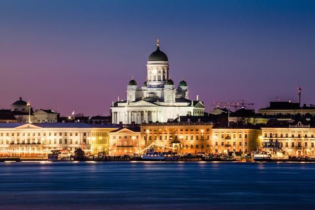 Higher Education and the Deaf Community in Finland